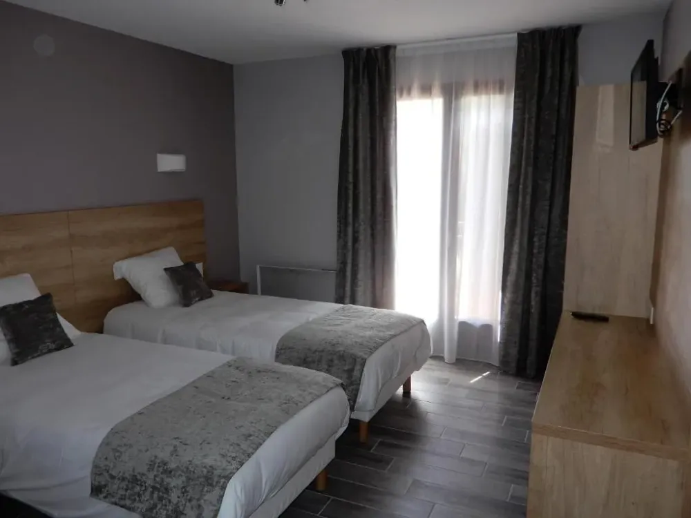 hotel Marinet chambre (8)